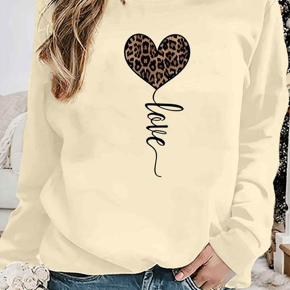 Love Graphic Print Sweatshirt - Zarar Outfit